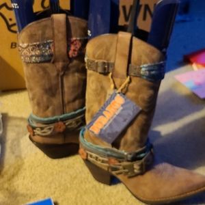 Durango boots and ariat calf stretchers